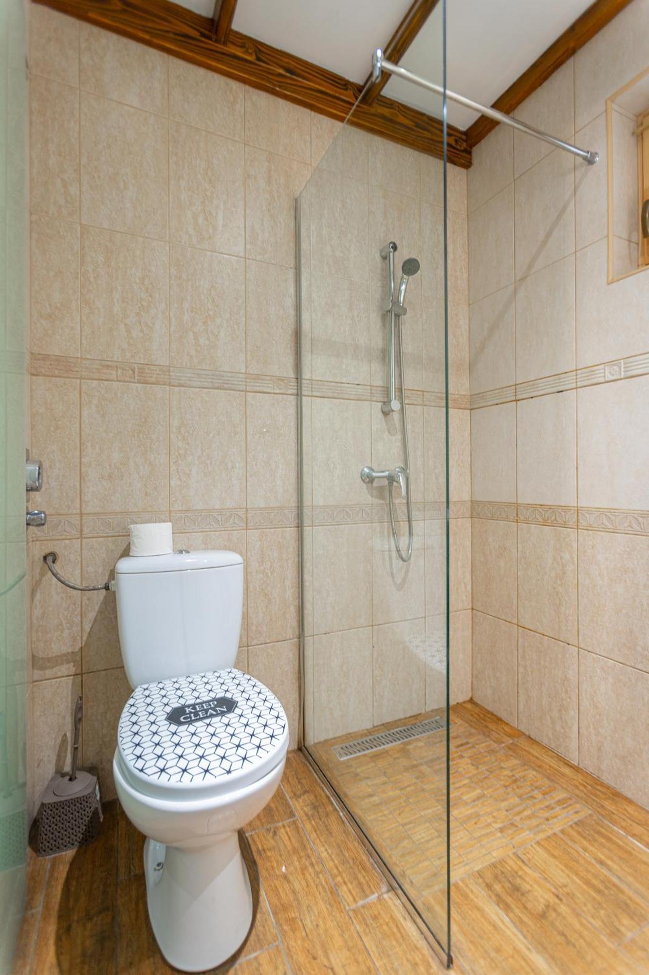 Apartamento Cosy Flat With Balcony Budapest Exterior foto