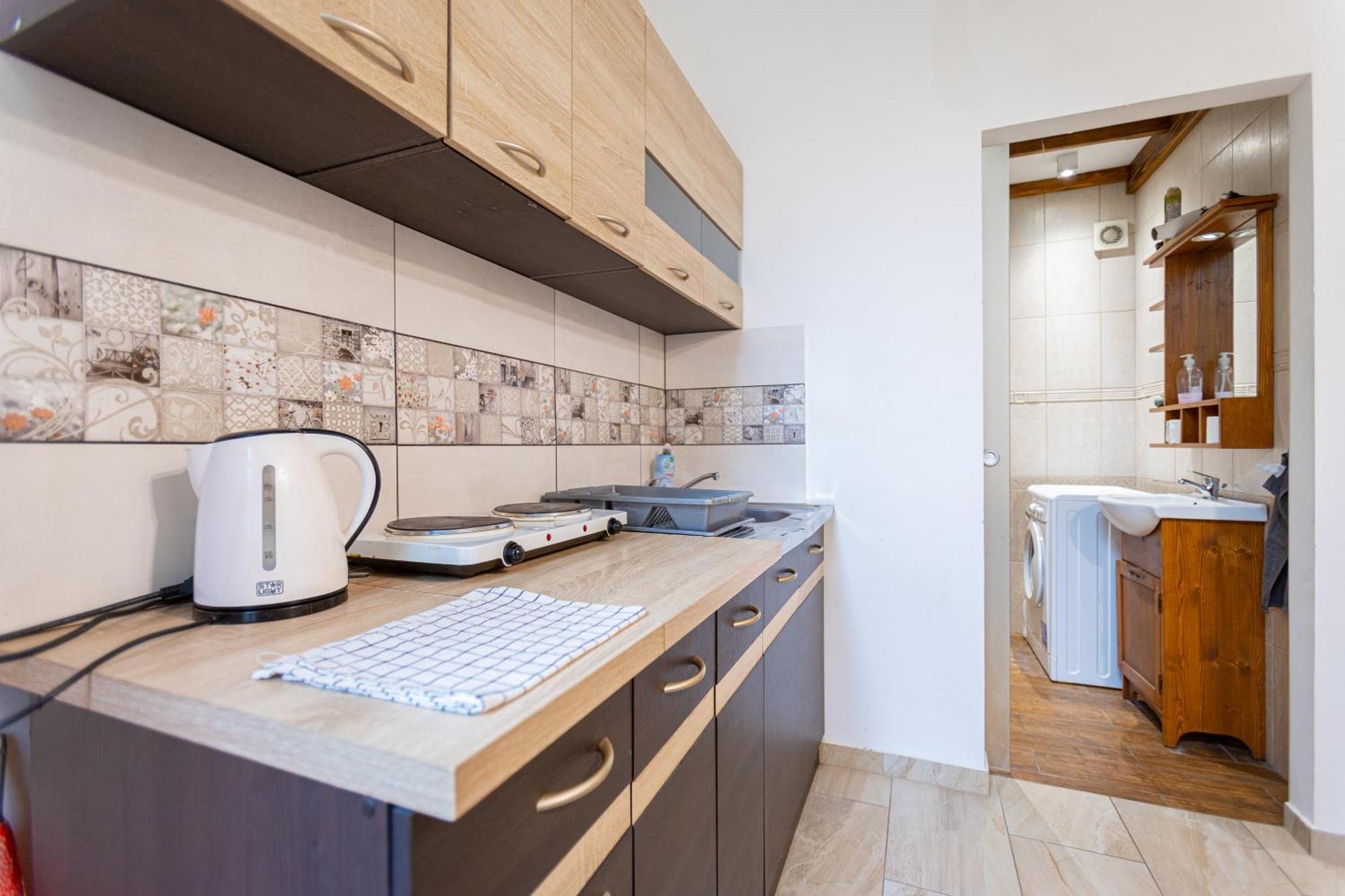 Apartamento Cosy Flat With Balcony Budapest Exterior foto