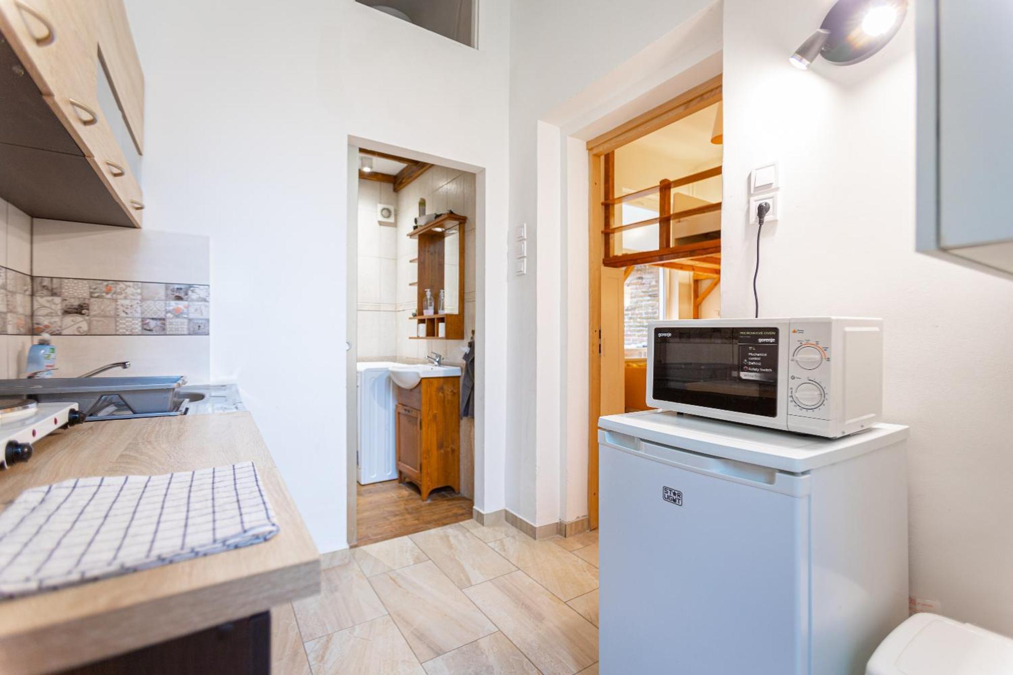 Apartamento Cosy Flat With Balcony Budapest Exterior foto