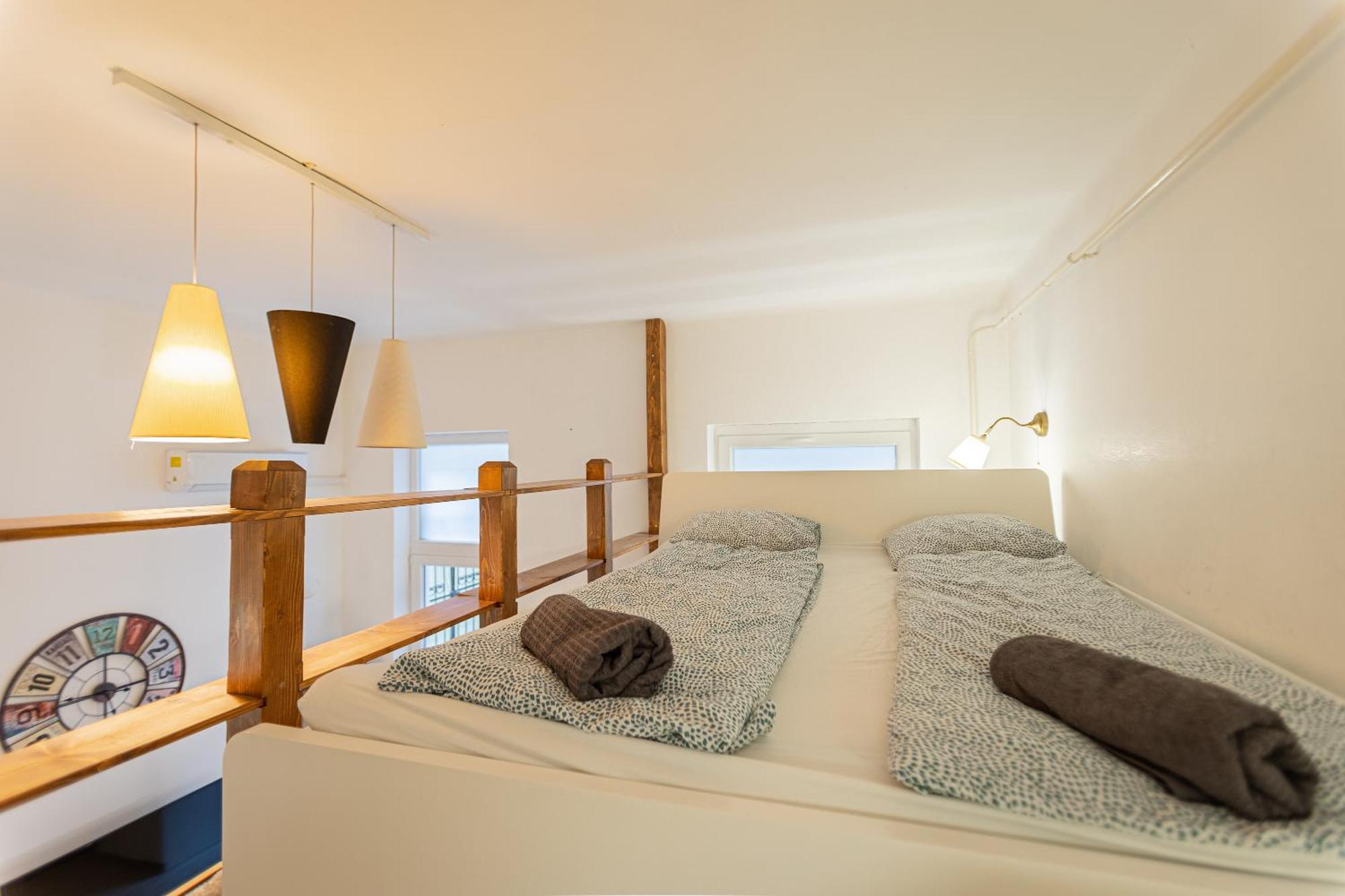 Apartamento Cosy Flat With Balcony Budapest Exterior foto