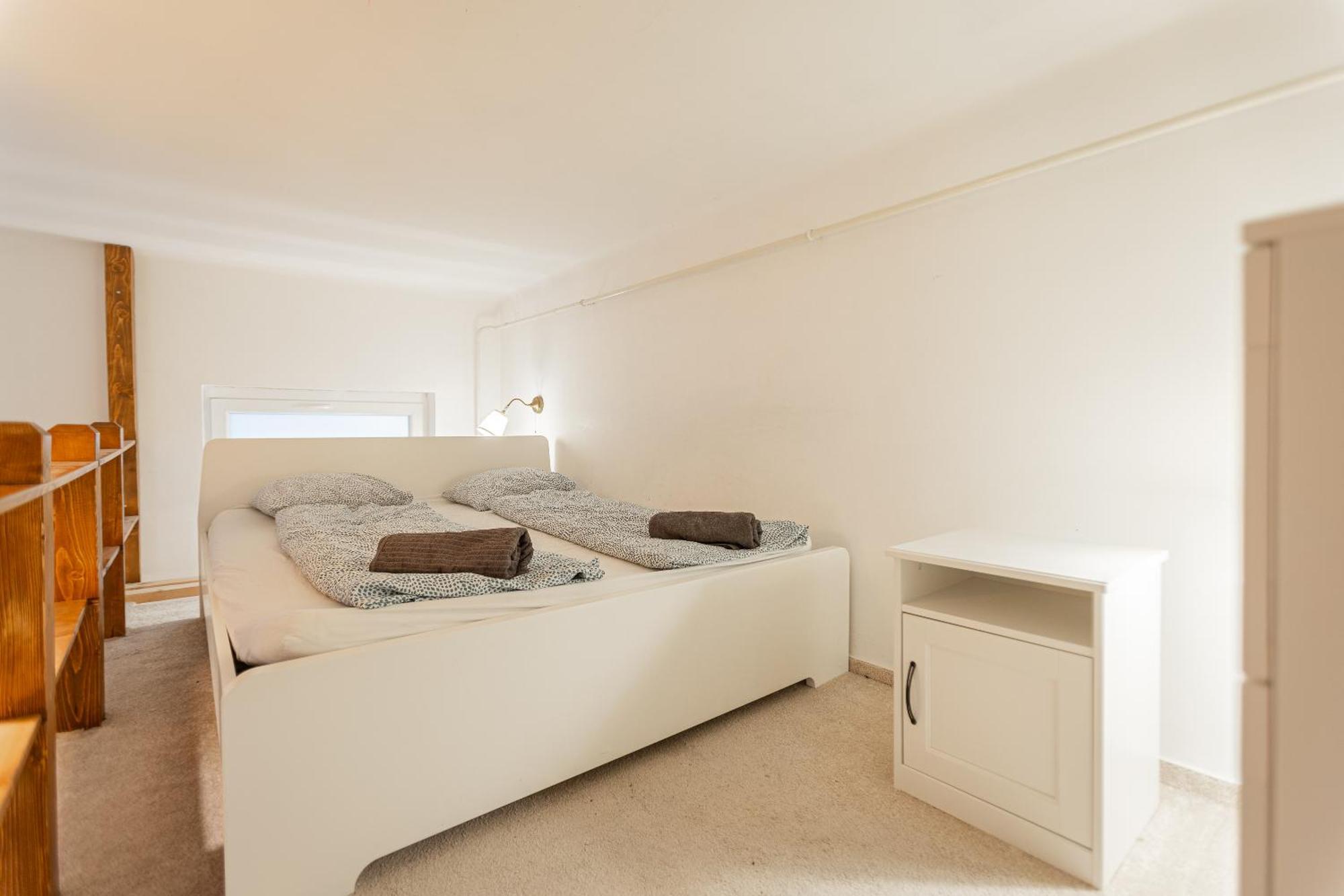 Apartamento Cosy Flat With Balcony Budapest Exterior foto
